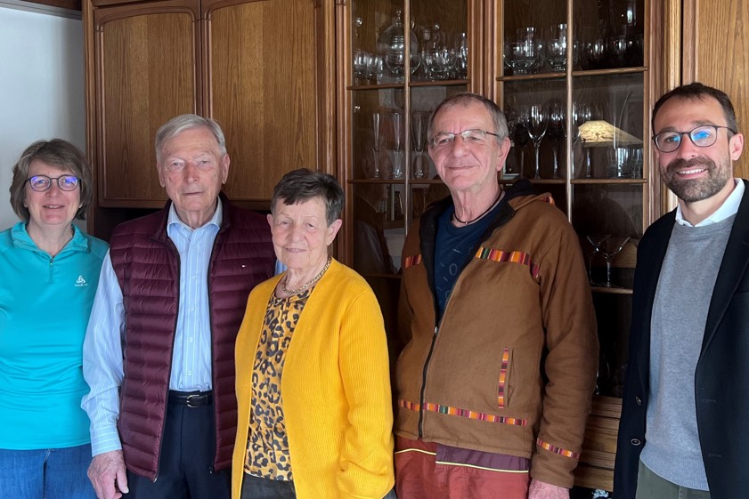Tochter Karolina (von links), die Eheleute Max und Anna Weichenrieder, Sohn Norbert sowie Bürgermeister Johannes Baumeister. Foto: Kreitmeyer / Gemeinde-Verwaltung Scheyern