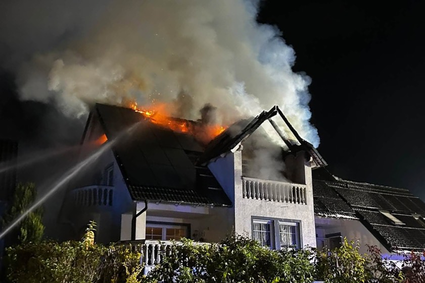 Fotos: Feuerwehr Train, Feuerwehr Abensberg, Feuerwehr Mainburg